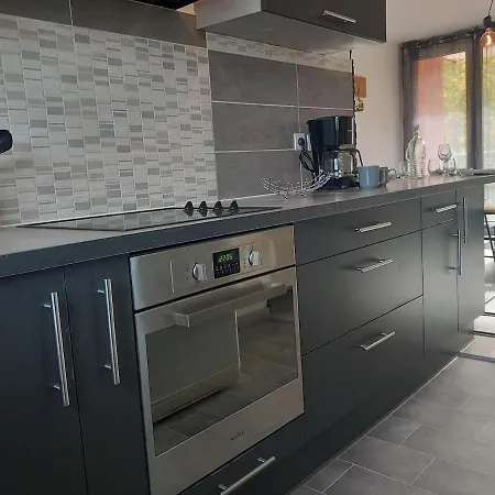 Apartment -3 Privatives- Mourenx