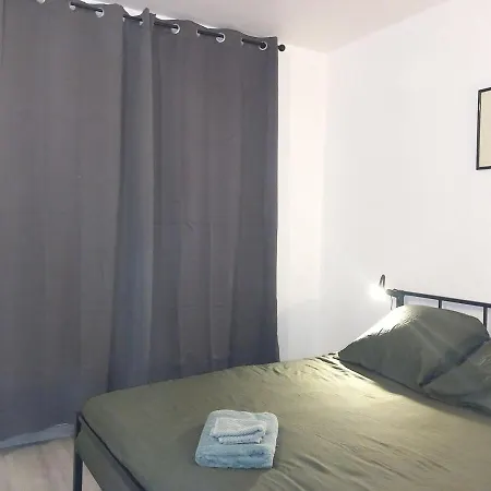 Apartment -3 Privatives- Mourenx
